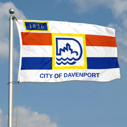 City of Davenport (Iowa, USA) Flag: 3x5ft Man Cave American Iowa River City Logo Style Decor Banner